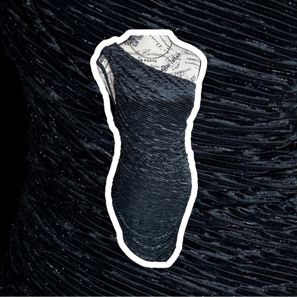Black Vici velvet dress size medium